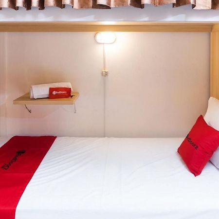 Reddoorz Hostel @ Malang City Center 2 Extérieur photo